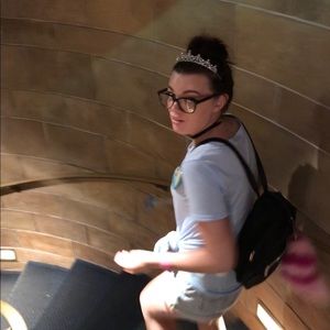 Meet your Posher, Alice